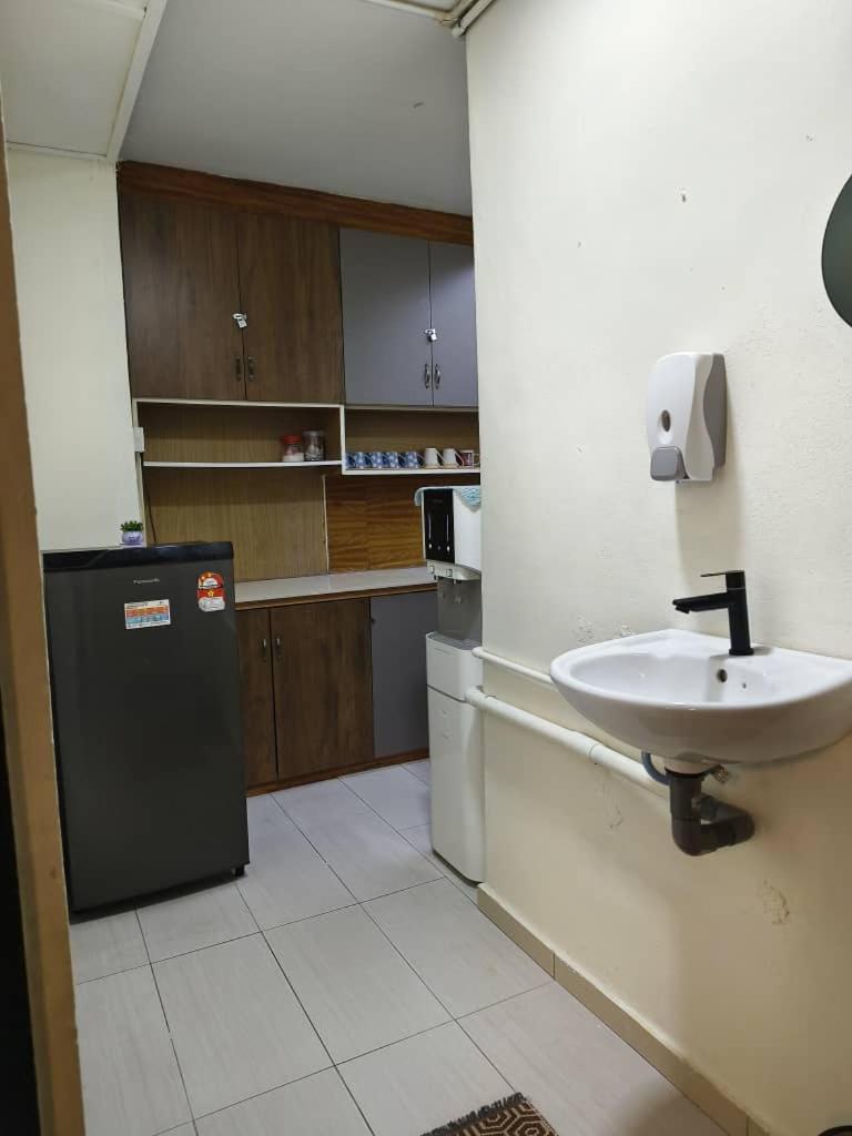 De Cameron Guest House Танах-Рата Экстерьер фото
